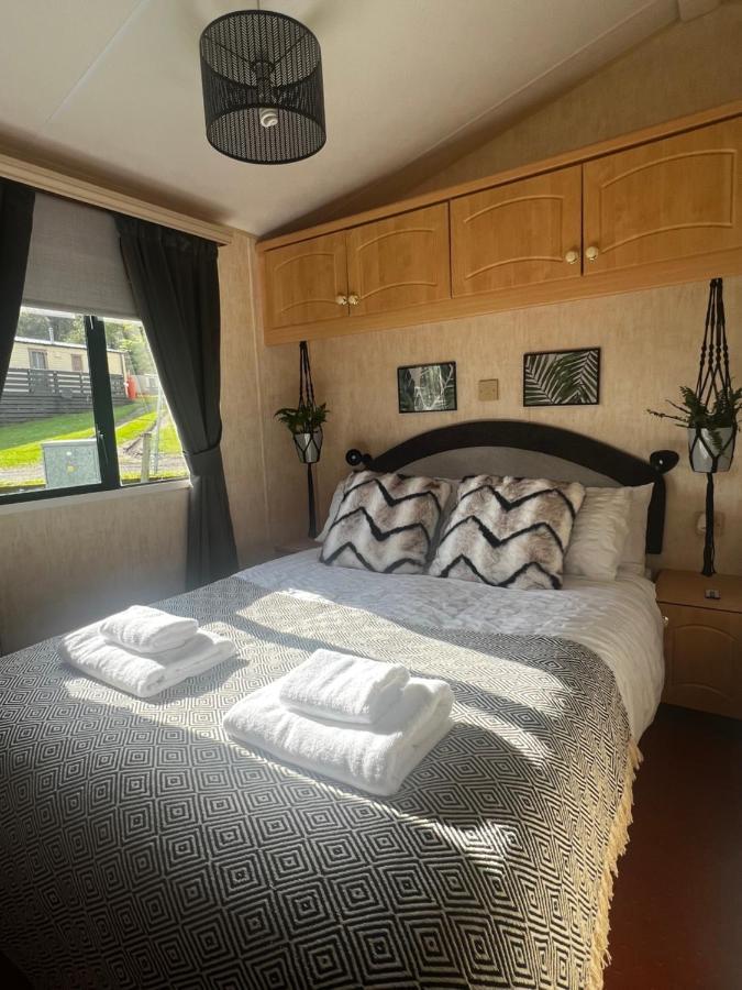 Jungle House No.26 At Three Lochs Holiday Park Newton Stewart Dış mekan fotoğraf